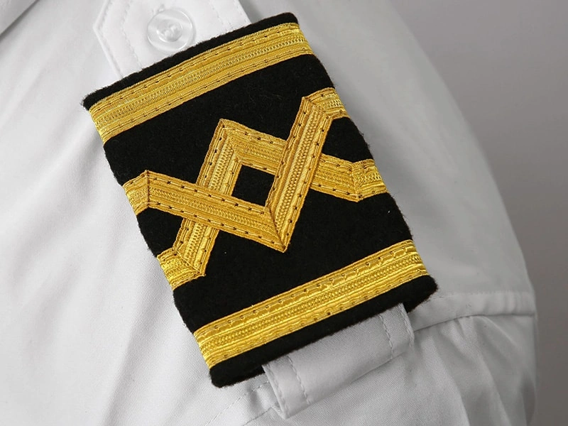 How to Choose Crew Coveralls?